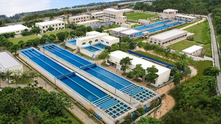 雅居乐环保：守卫碧水，做美丽中国行动者1.jpg